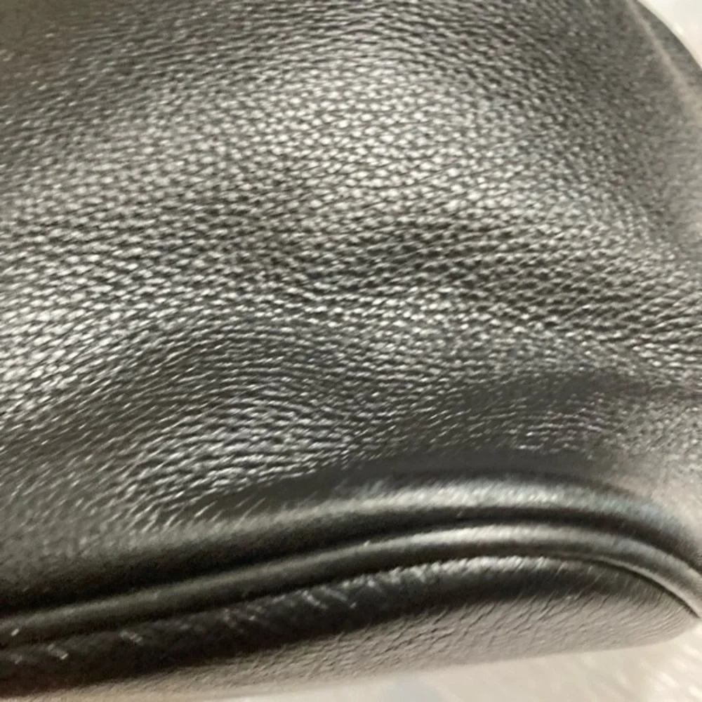 Michael kors soft leather shoulder bag